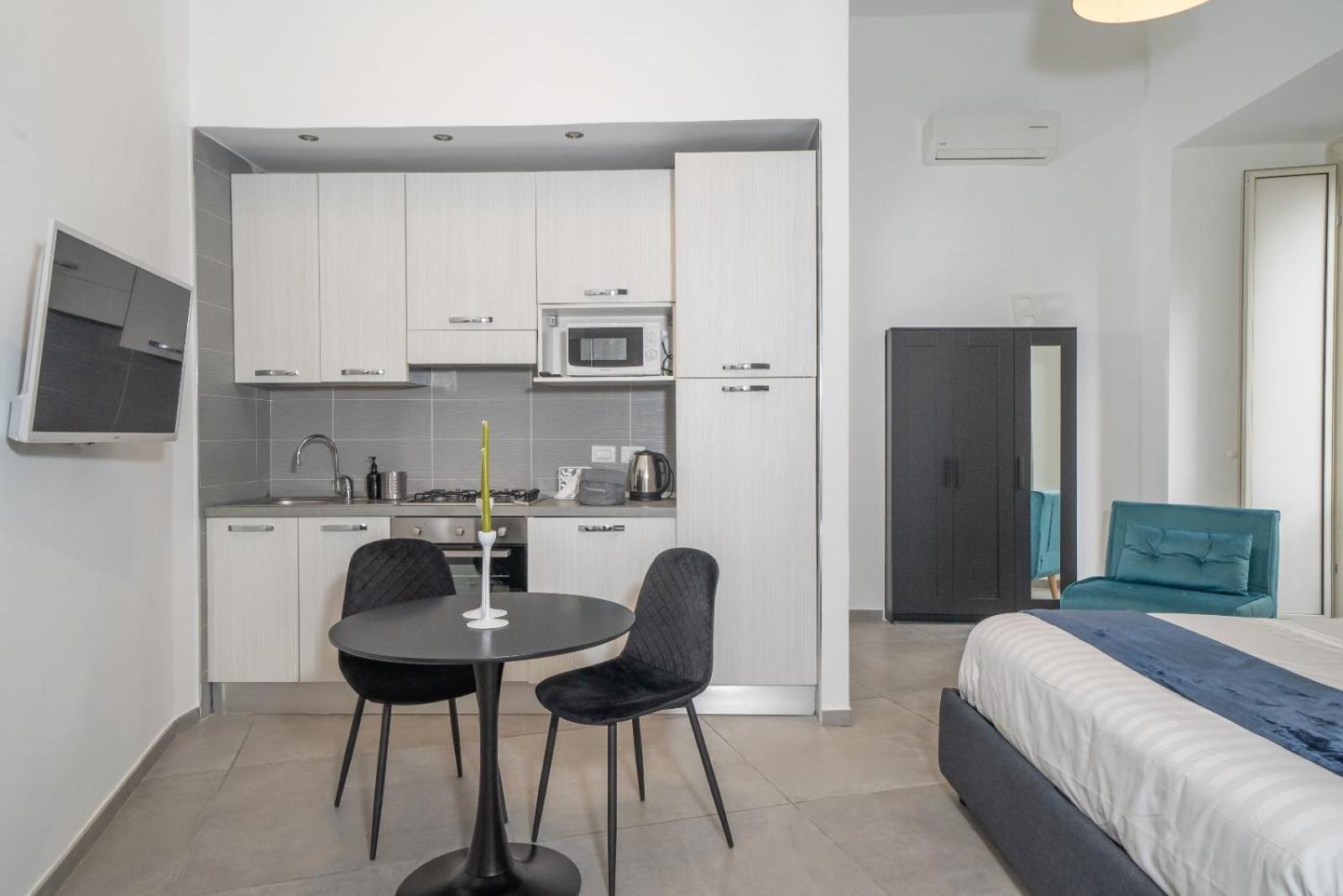Bovio Boutique Studio Apartment Neapel Exteriör bild